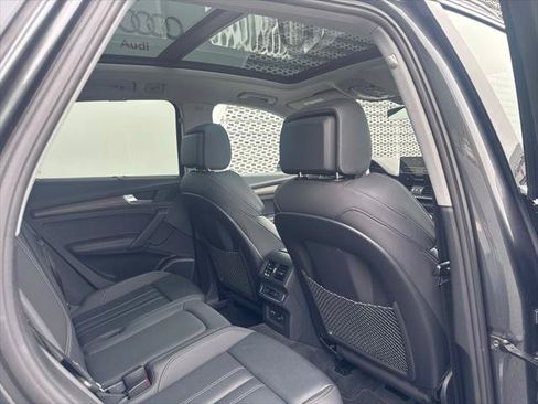 Certified 2023 Audi Q5 2.0T Premium Plus w/ Premium Plus Package AWD/4WD image 35