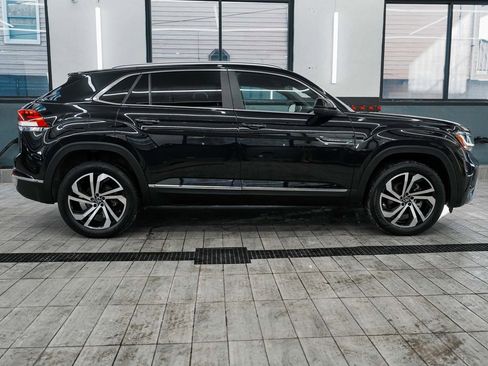 Used 2023 Volkswagen Atlas Cross Sport SEL image 5