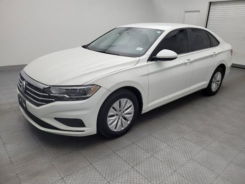 Used 2019 Volkswagen Jetta S w/ Driver Assistance Package FWD image 2