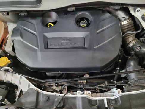 Used 2017 Ford Escape SE w/ SE Leather Comfort Package AWD/4WD image 30