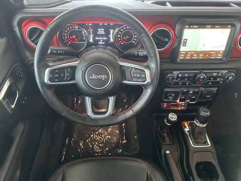 Used 2021 Jeep Gladiator Rubicon AWD/4WD image 14