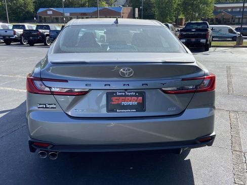 New 2026 Toyota Camry SE image 4