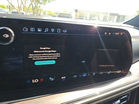 Used 2025 Chevrolet Tahoe LT image 14