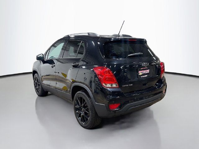 Used 2021 Chevrolet Trax LT w/ Driver Confidence Package AWD/4WD image 9