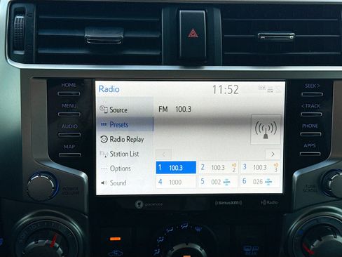 Used 2023 Toyota 4Runner SR5 Premium image 30