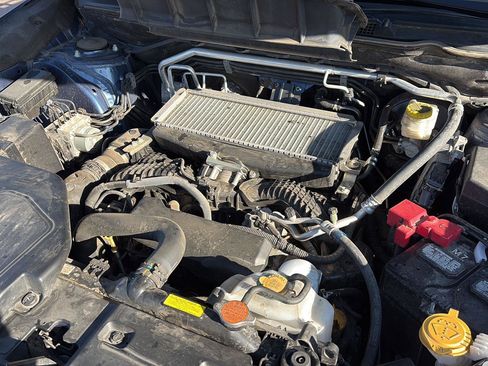 Used 2021 Subaru Ascent Premium w/ Convenience Package image 5