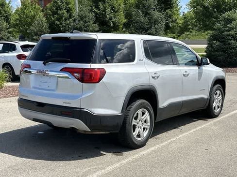 Used 2017 GMC Acadia SLE AWD/4WD image 22