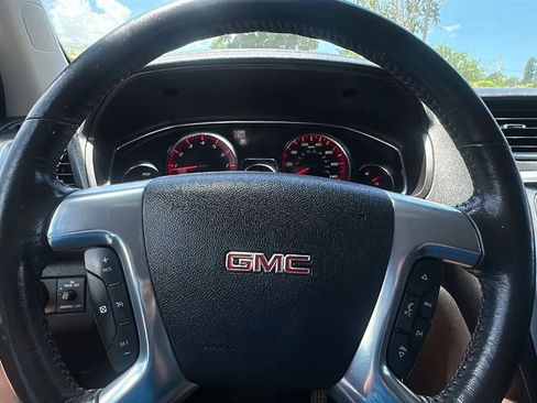 Used 2014 GMC Acadia SLE FWD image 36