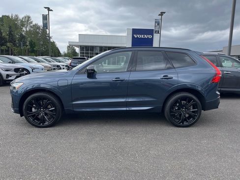 New 2026 Volvo XC60 T8 Ultra w/ Climate Package AWD/4WD image 2