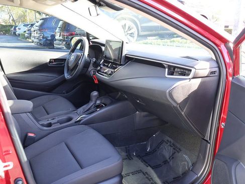 Used 2023 Toyota Corolla LE image 24