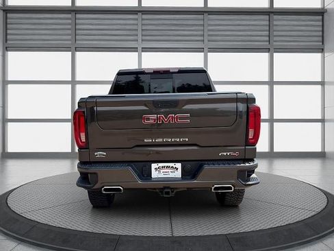 Used 2019 GMC Sierra 1500 AT4 w/ AT4 Premium Package AWD/4WD image 5
