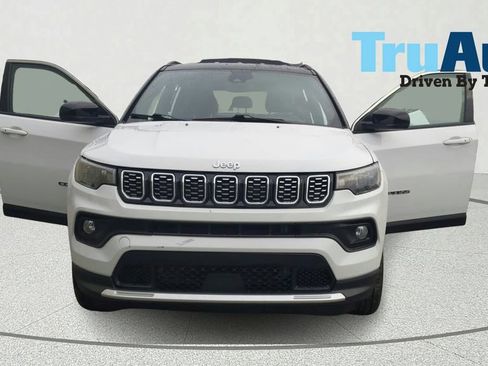 Used 2024 Jeep Compass Limited AWD/4WD image 9