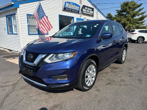 Used 2018 Nissan Rogue S image 11