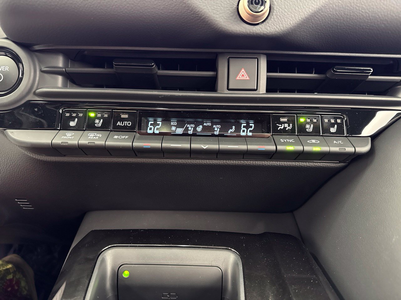 New 2026 Toyota Crown Platinum AWD/4WD image 27