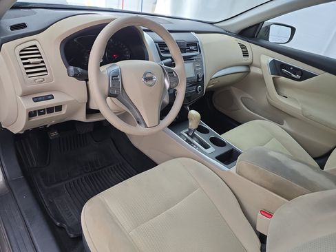 Used 2015 Nissan Altima 2.5 S w/ Power Driver Seat Package image 15