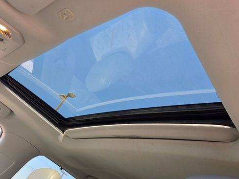 Used 2022 Toyota Highlander Bronze Edition image 21