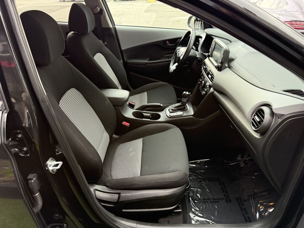 Used 2021 Hyundai Kona SEL FWD image 17