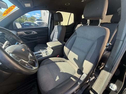 Used 2023 Chevrolet Traverse LT AWD/4WD image 22