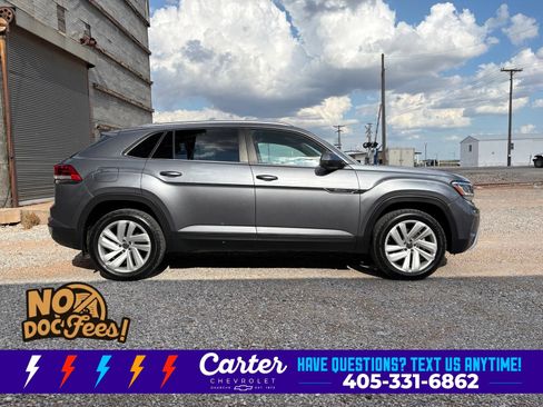 Used 2022 Volkswagen Atlas Cross Sport SE AWD/4WD image 3