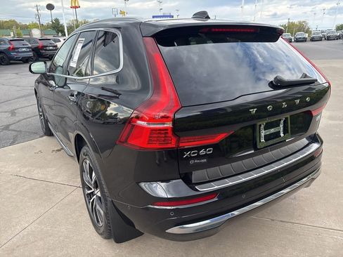 Certified 2023 Volvo XC60 B5 Plus w/ Climate Package AWD/4WD image 8