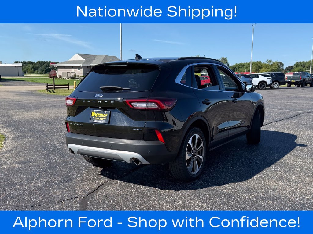 Used 2023 Ford Escape Platinum AWD/4WD image 3