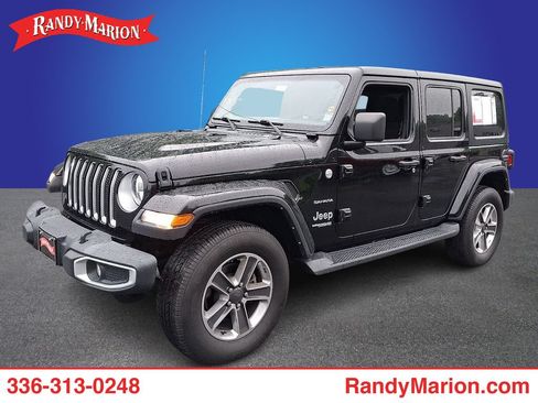 Used 2022 Jeep Wrangler Unlimited Sahara AWD/4WD image 1