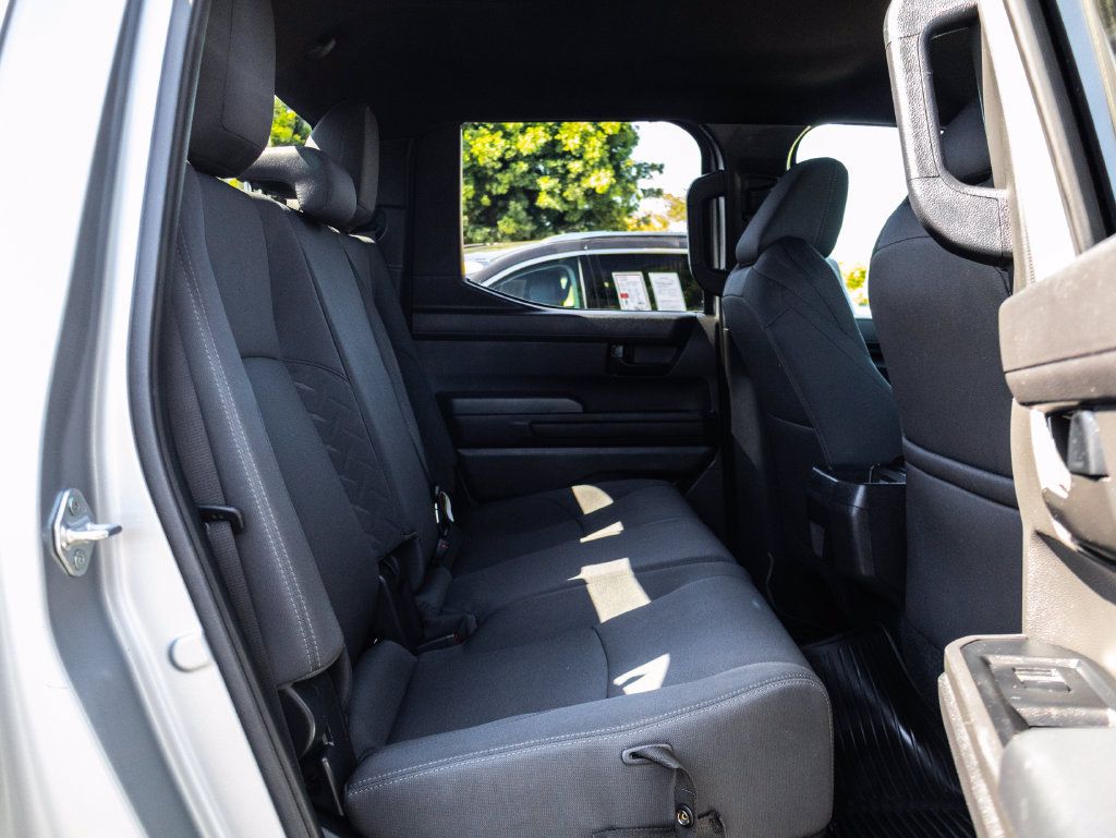 Used 2024 Toyota Tacoma SR5 AWD/4WD image 19