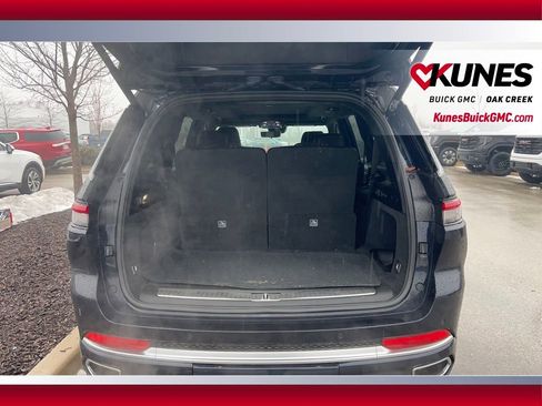 Used 2024 Jeep Grand Cherokee L Summit image 5