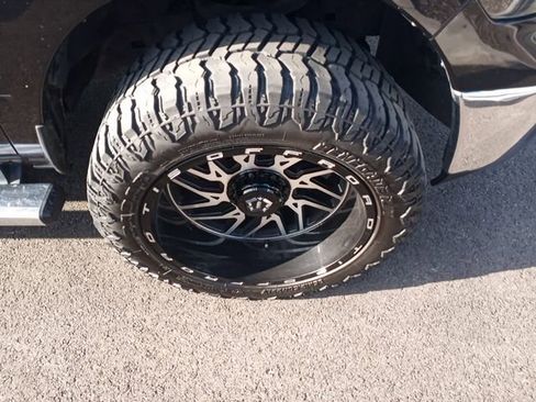 Used 2018 RAM 1500 Big Horn image 7