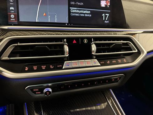 Used 2021 BMW X5 M50i AWD/4WD image 31