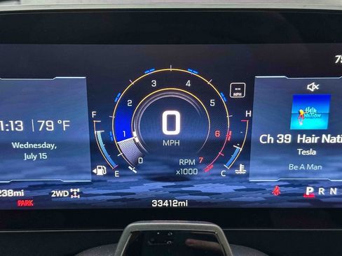 Used 2024 Chevrolet Traverse RS AWD/4WD image 27