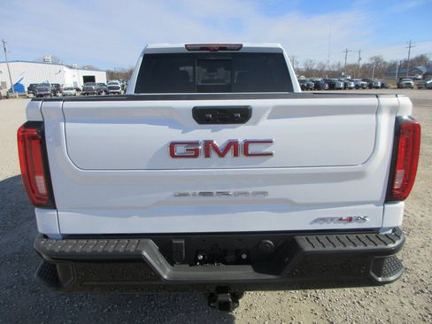 New 2026 GMC Sierra 1500 AT4X AWD/4WD image 7