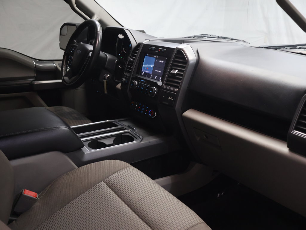 Used 2019 Ford F150 XLT w/ Equipment Group 302A Luxury AWD/4WD image 10