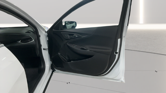Used 2024 Chevrolet Malibu RS w/ LPO, Floor Liner Package FWD image 34