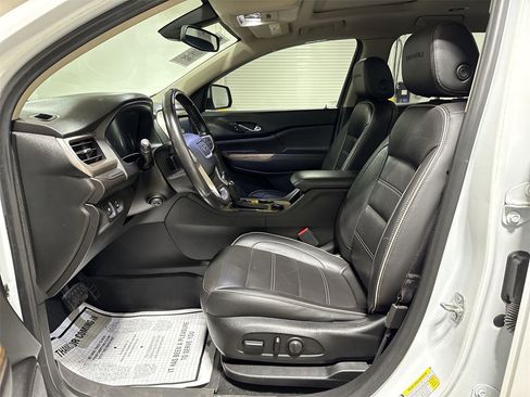 Used 2019 GMC Acadia Denali w/ LPO, Floor Liner Package image 19