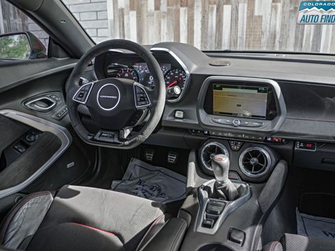 Used 2017 Chevrolet Camaro ZL1 RWD image 15