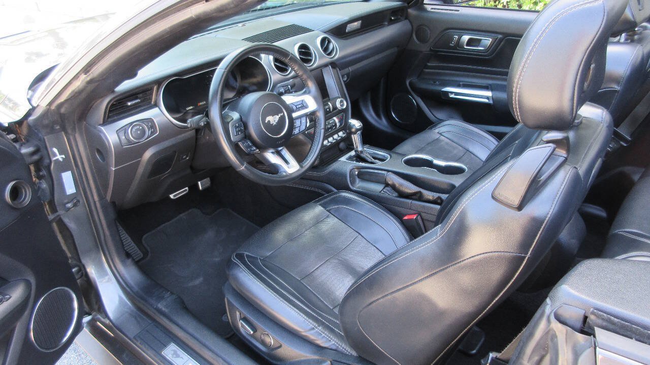 Used 2019 Ford Mustang Premium w/ Equipment Group 201A RWD image 10