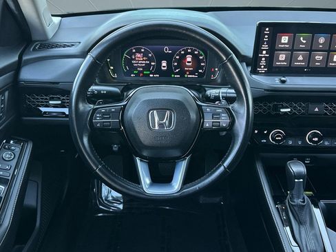 Used 2024 Honda Accord Touring image 29