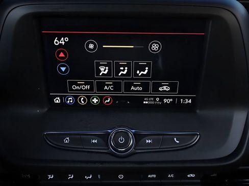 Used 2021 Chevrolet Camaro LT RWD image 30