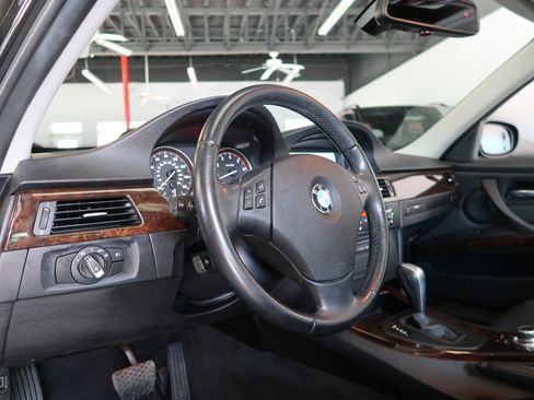 Used 2011 BMW 328i xDrive Sedan AWD/4WD image 26