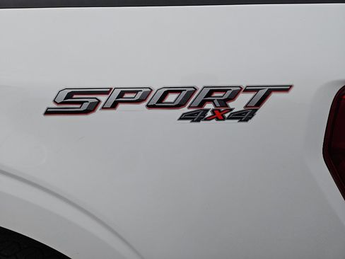 Used 2022 Ford F150 XLT w/ Equipment Group 302A High image 5