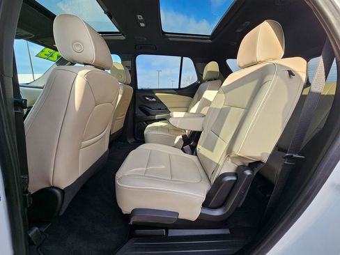 Certified 2023 Chevrolet Traverse Premier AWD/4WD image 37