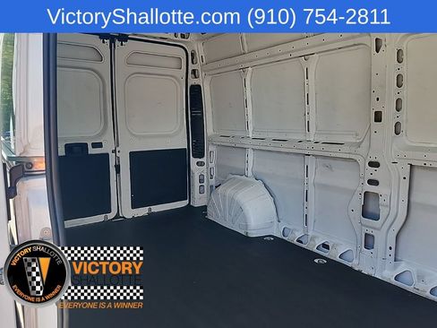 Used 2024 RAM ProMaster 2500 w/ Convenience Group FWD image 28