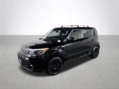 Used 2016 Kia Soul FWD image 2