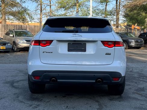 Used 2019 Jaguar F-PACE Premium AWD/4WD image 6