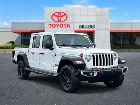 Used 2023 Jeep Gladiator Sport w/ Trailer Tow Package image 2