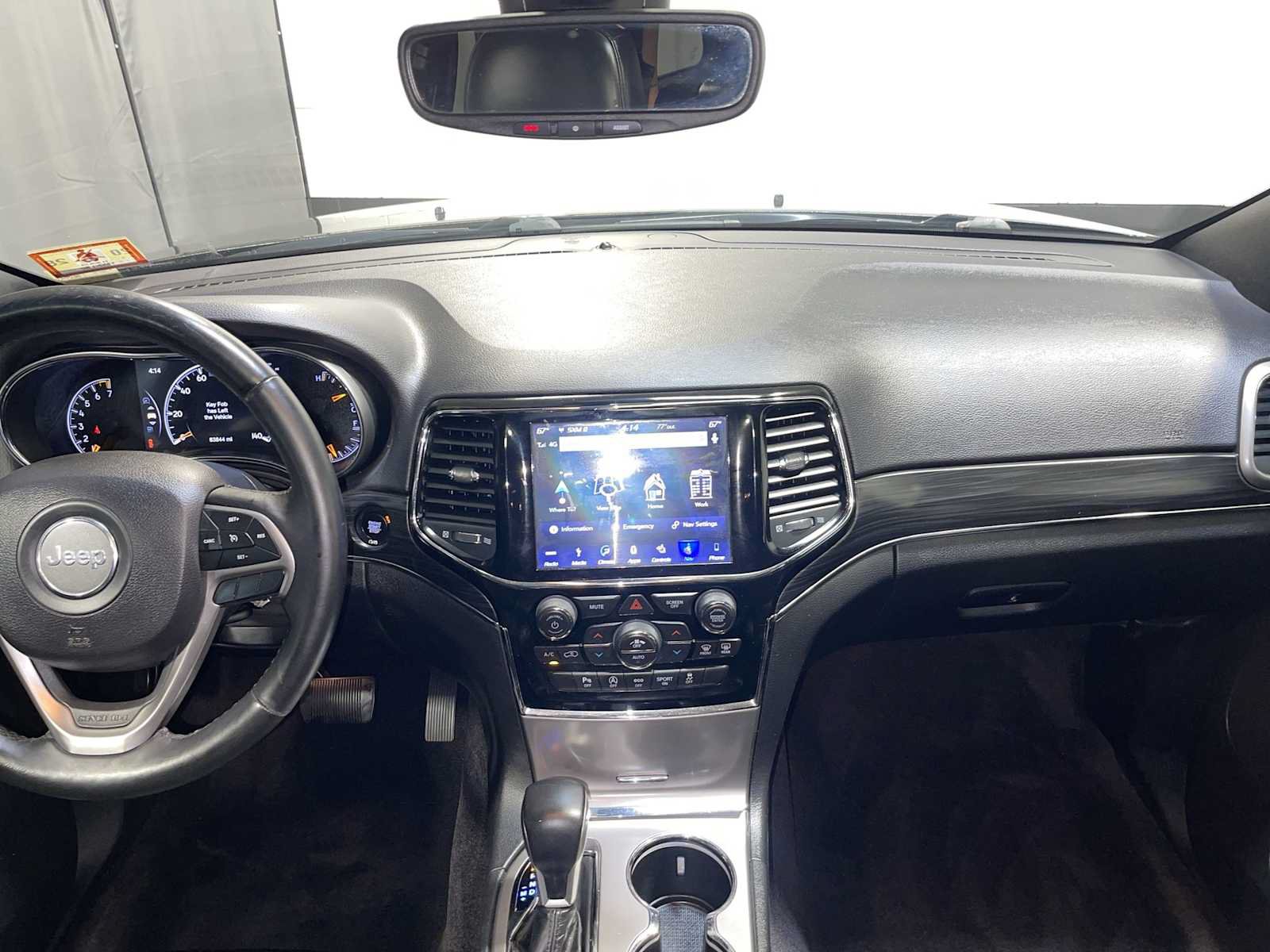 Used 2019 Jeep Grand Cherokee Limited AWD/4WD image 10