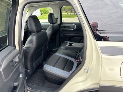 Used 2025 Ford Bronco Sport Outer Banks w/ Outer Banks Tech Package+ AWD/4WD image 31
