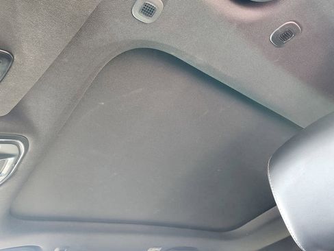 Used 2024 Jeep Grand Cherokee Limited image 15