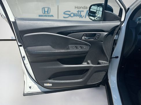 Used 2019 Honda Pilot Elite image 20